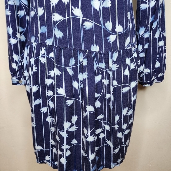 ANTHROPOLOGIE Tiny Semele Navy/White‎ embroidered floral Boho Shirtdress Dress S - Picture 4 of 16